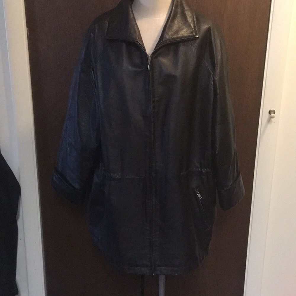 *Via Accenti Leather Jacket